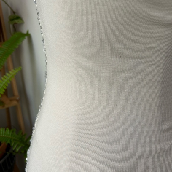 Old navy sequins tank top size XS cream/white and silver all over the front - Picture 4 of 8